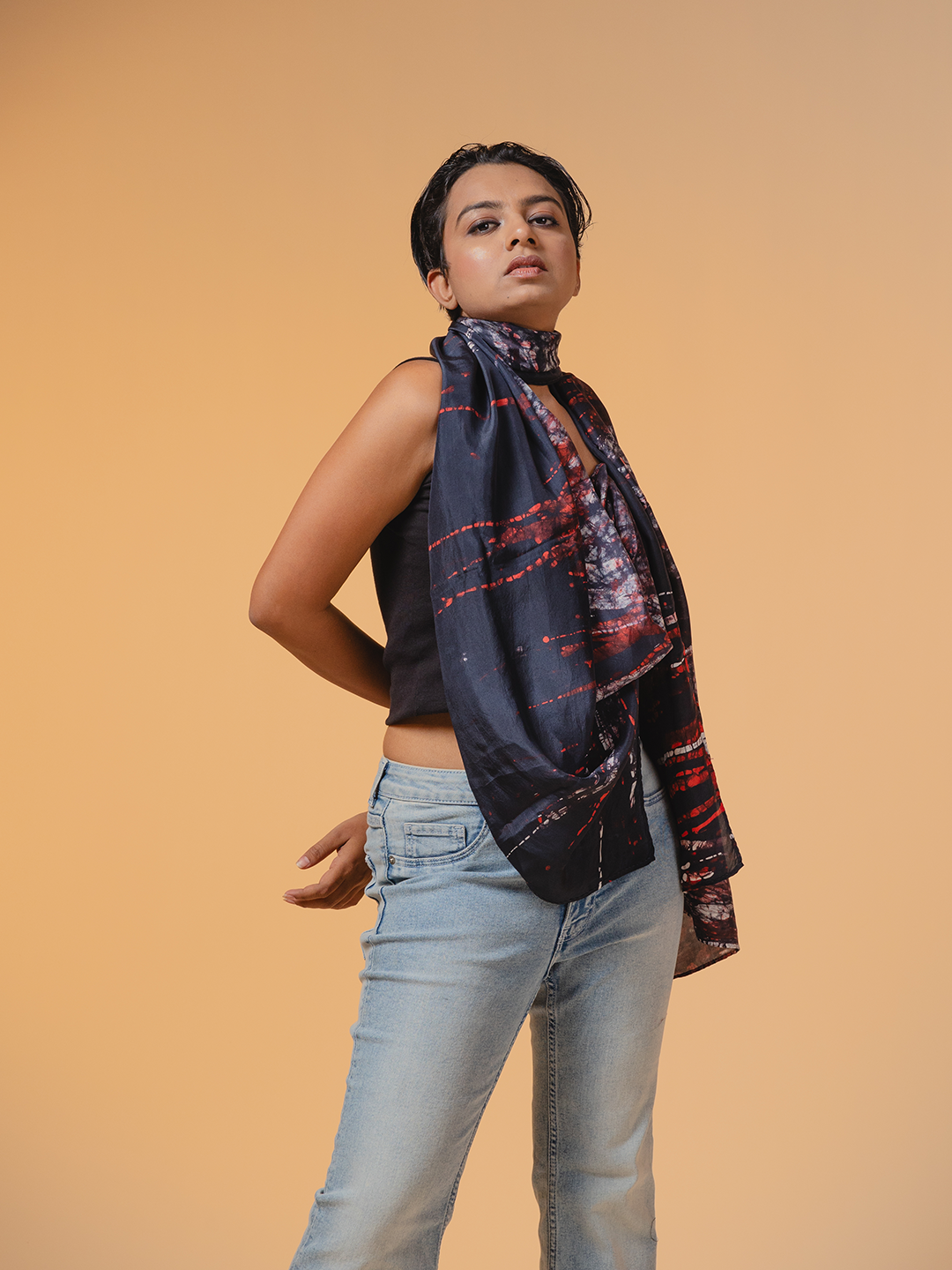 Batik Silk Stole Black, Red & White Flow